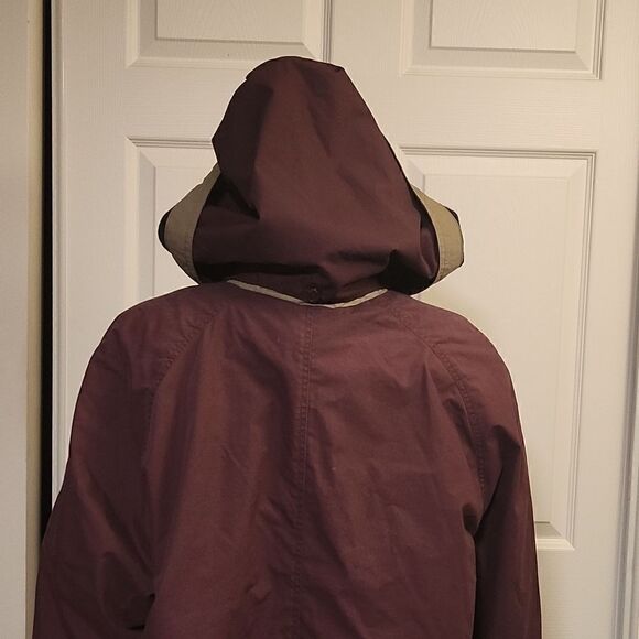 Misty Harbor Trench coat rain jacket - Picture 6 of 13